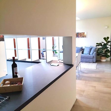 Appartamento Verde Rame In Citta' Alta Con Garage Charme E Relax Bergamo Esterno foto